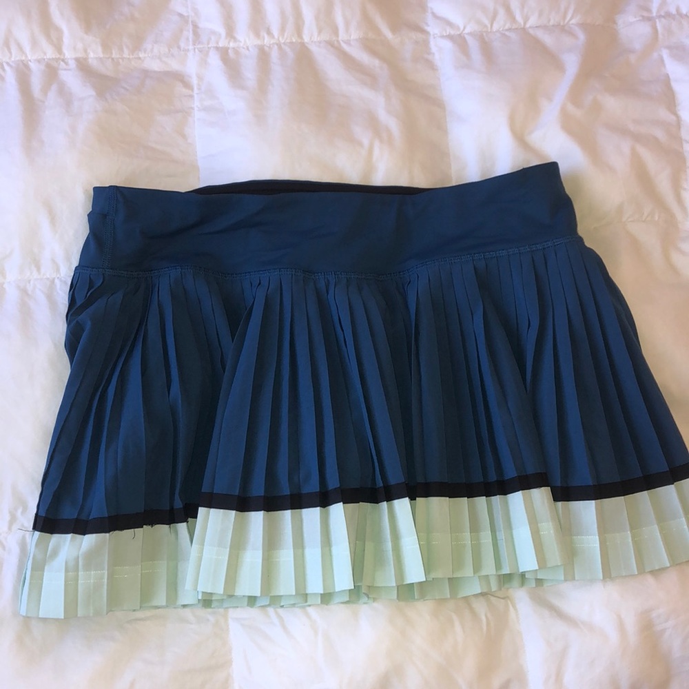 Lululemon skirt